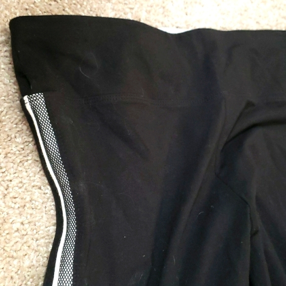 BETSEY Johnson Performance Leggings - Picture 3 of 7
